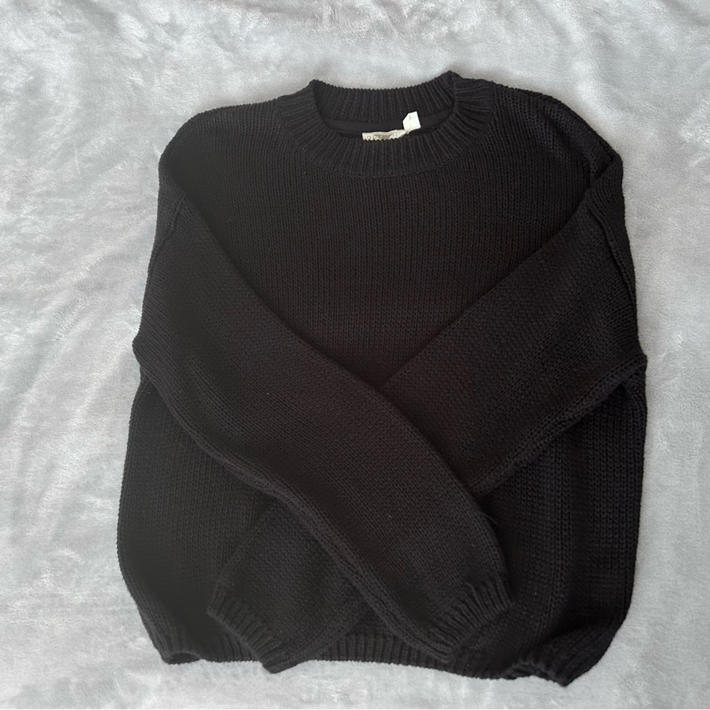 Classic Black Knit Crew Neck Sweater